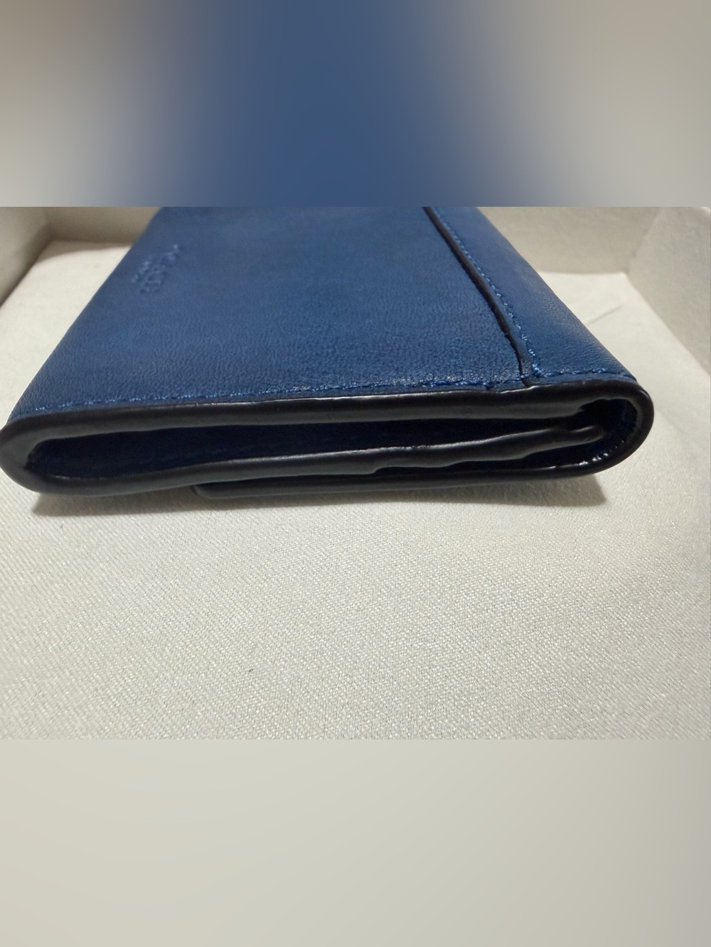 Vintage Coach Mini Wallet - Picture 6 of 6